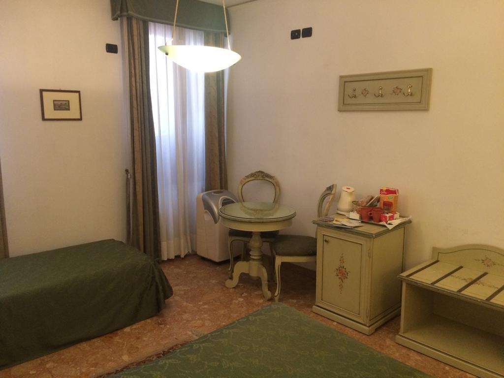 ホテル Ca Del Pozzo ヴェネツィア エクステリア 写真